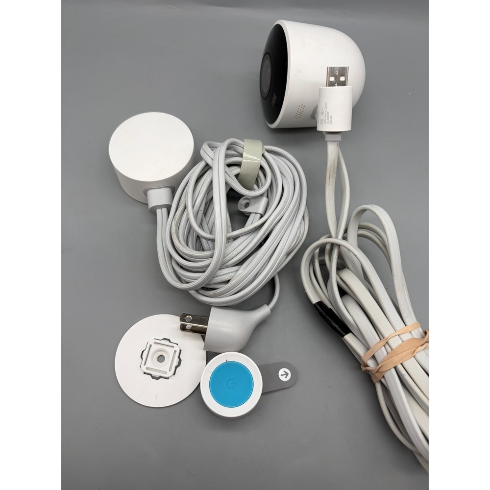 Google Nest Cam Outdoor Security Camera NC2100ES A0033